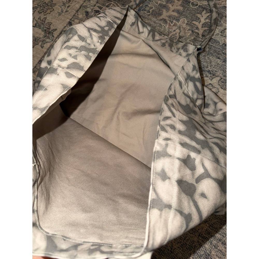 Alo Travel Tote Bag NWT - Picture 2 of 2